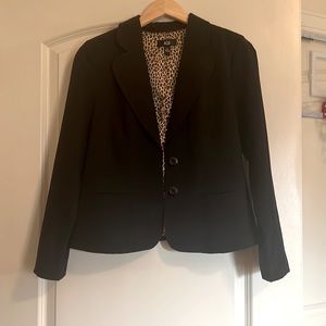 Black Lined Blazer - Add to your Boss Vibes